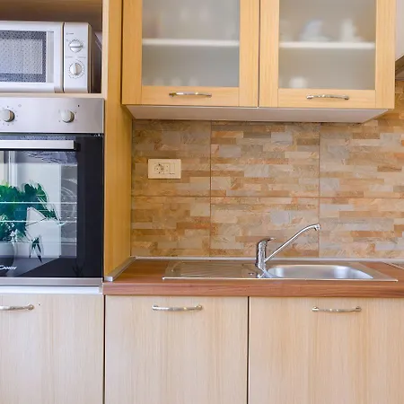 Casa de Férias Mediterranes Steinhaus Mit Grosser Terrasse, Aussendusche, Privatpool, Babybett, Waschmaschine *