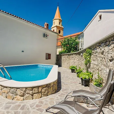 Mediterranes Steinhaus Mit Grosser Terrasse, Aussendusche, Privatpool, Babybett, Waschmaschine Grižane