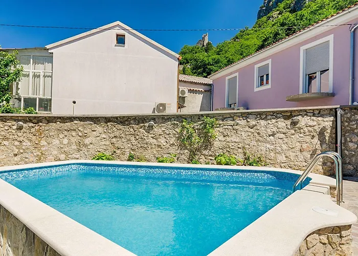 Ferienhaus Mediterranes Steinhaus Mit Grosser Terrasse, Aussendusche, Privatpool, Babybett, Waschmaschine *